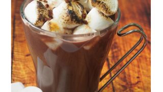 丸源飲料工業株式会社 - 【レシピ】ホットチョコレートwithスモア